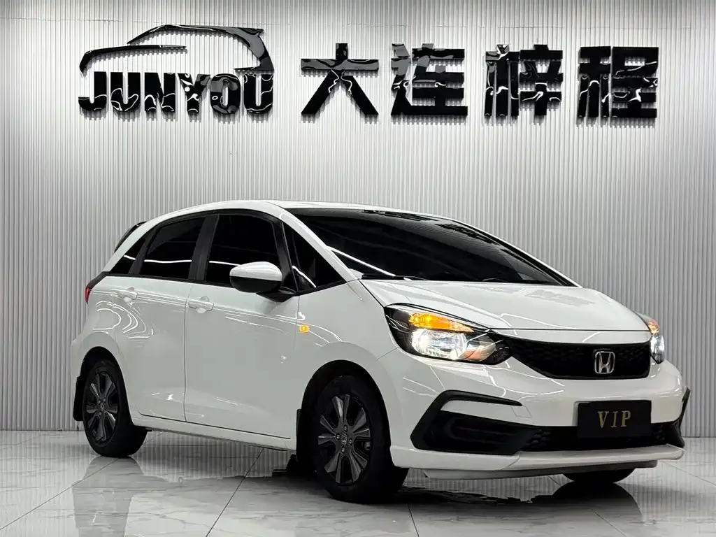 Honda Fit — фото 4