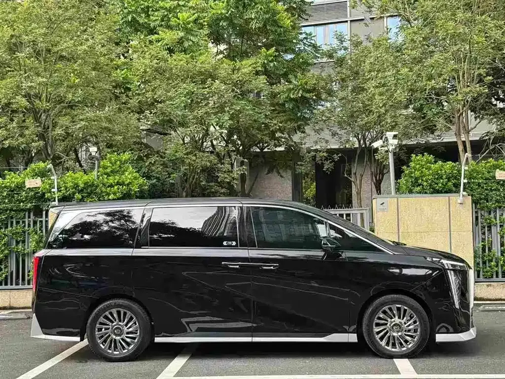 GAC Motor Trumpchi M8 — фото 8