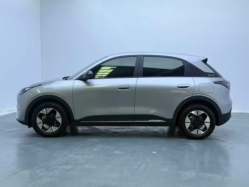 Geely Starburst — фото 4