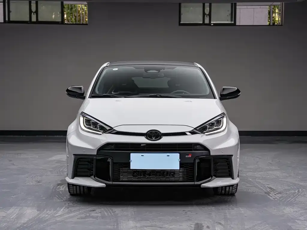 Toyota GR YARIS — фото 4