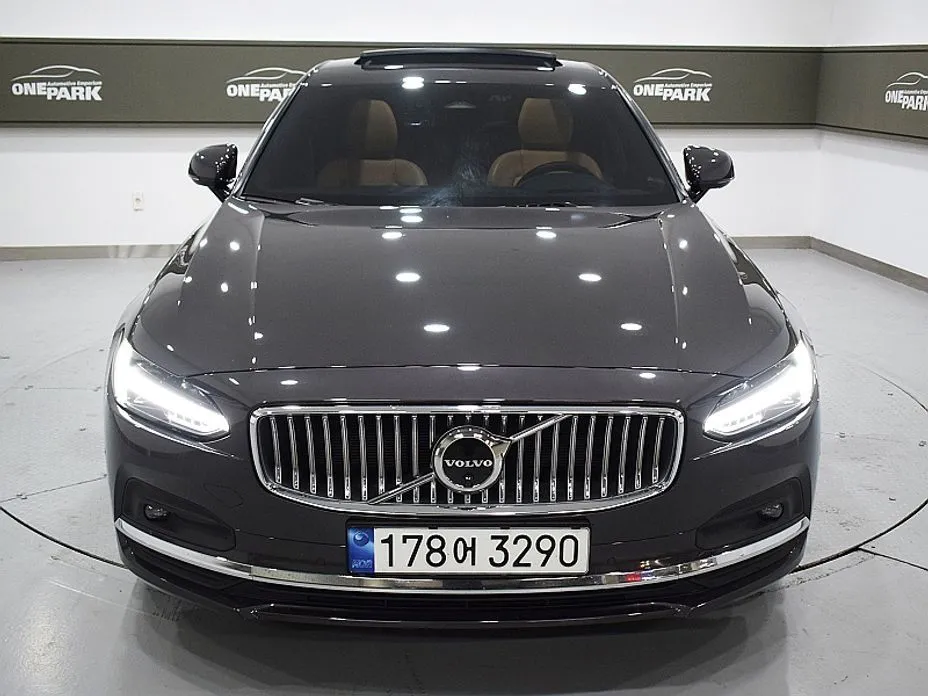 Volvo S90 — фото 9