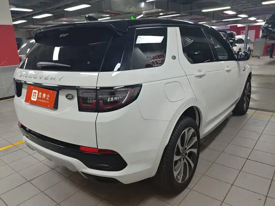 Land Rover Discovery Sport — фото 9