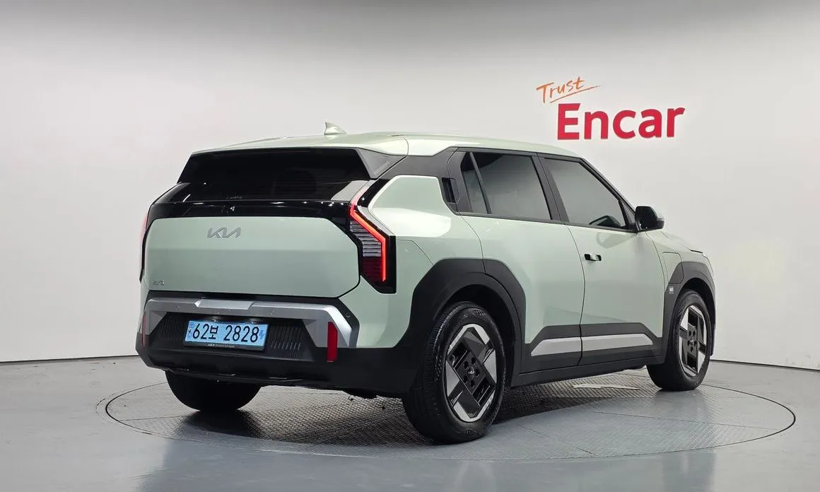 Kia EV3 — фото 5