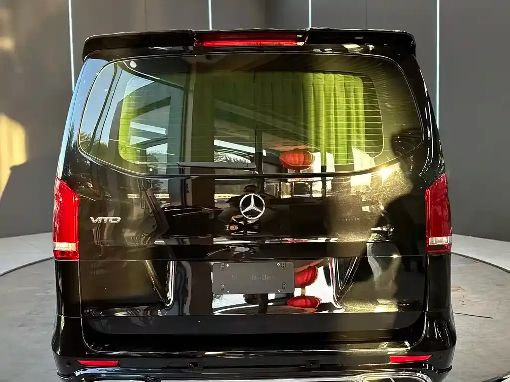 Mercedes-Benz Vito — фото 10