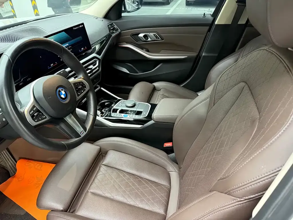 BMW i3 — фото 6