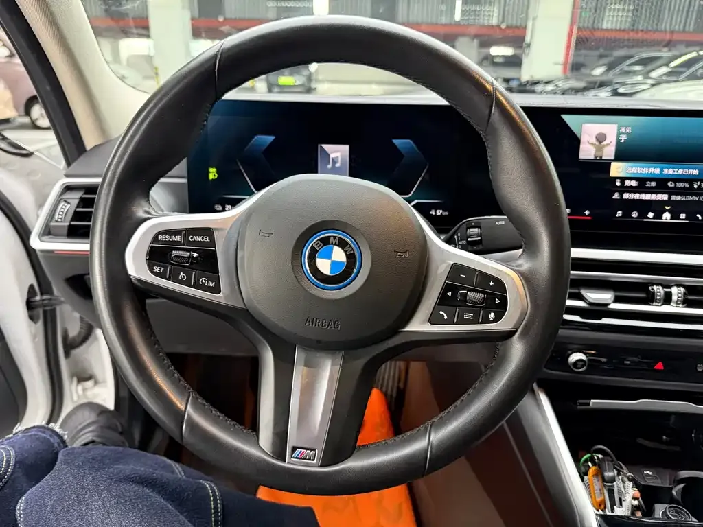 BMW i3 — фото 5