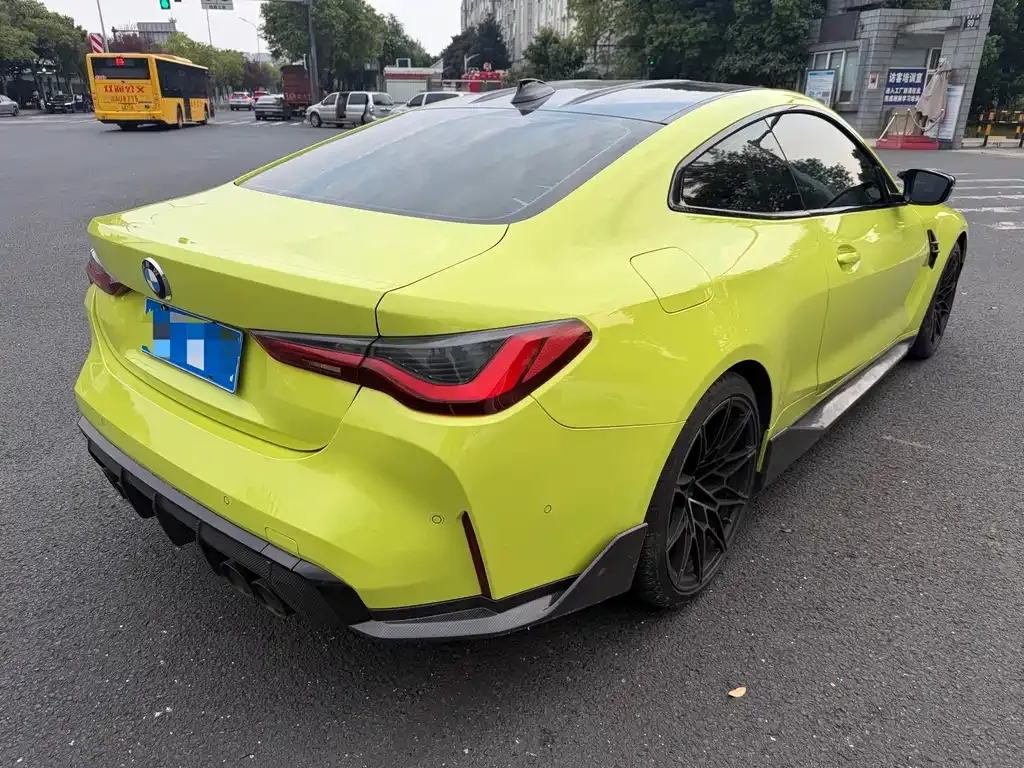 BMW M4 — фото 7