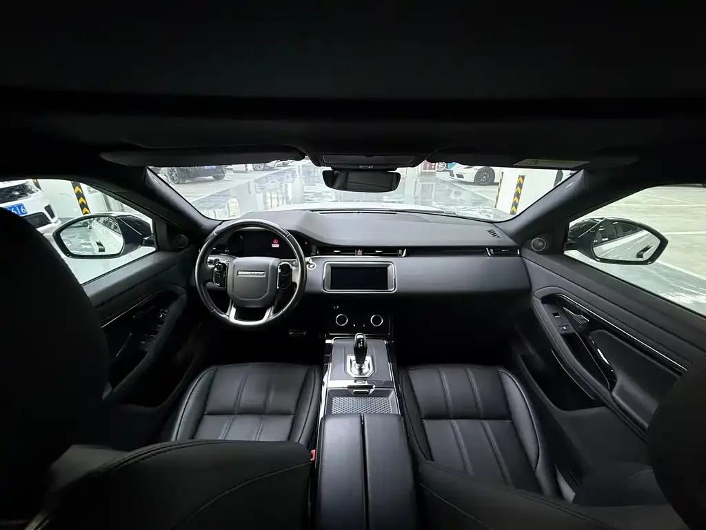 Land Rover Evoque — фото 6
