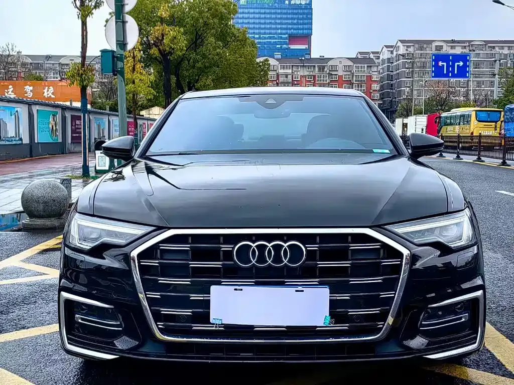 Audi A6L — фото 6