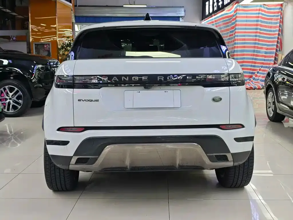 Land Rover Evoque — фото 6