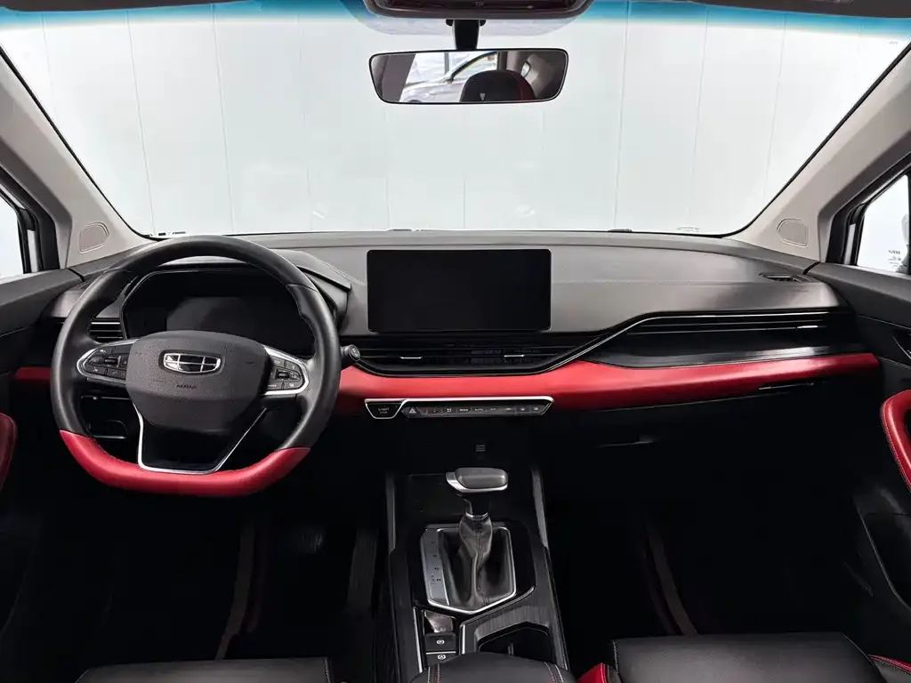 Geely Emgrand S — фото 10