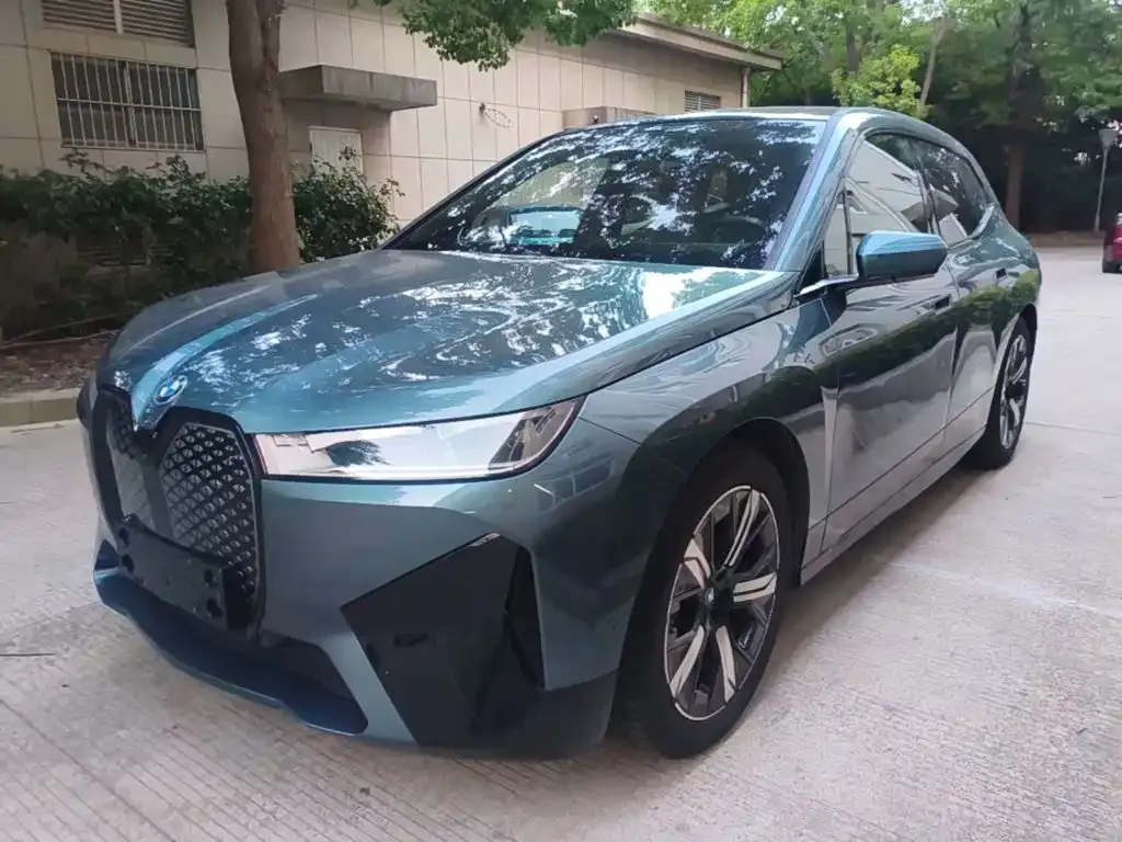 BMW iX xDrive50 1