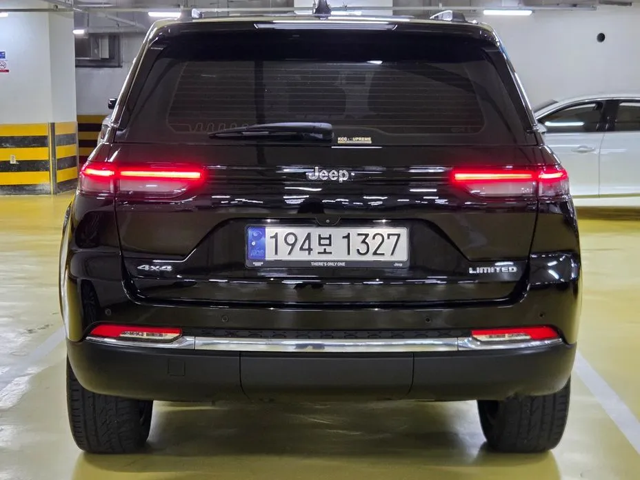 Jeep Cherokee — фото 7
