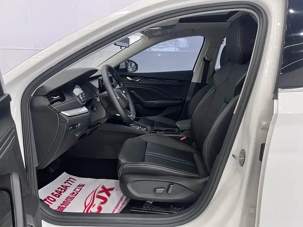 Skoda Octavia — фото 3