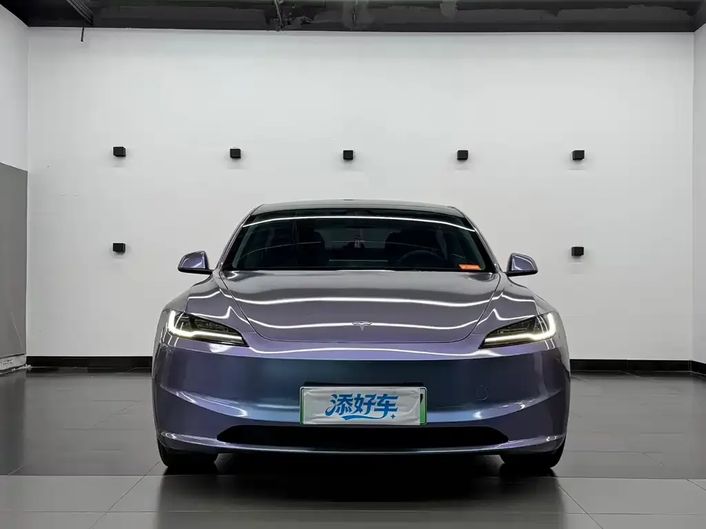 Tesla Model 3 — фото 2