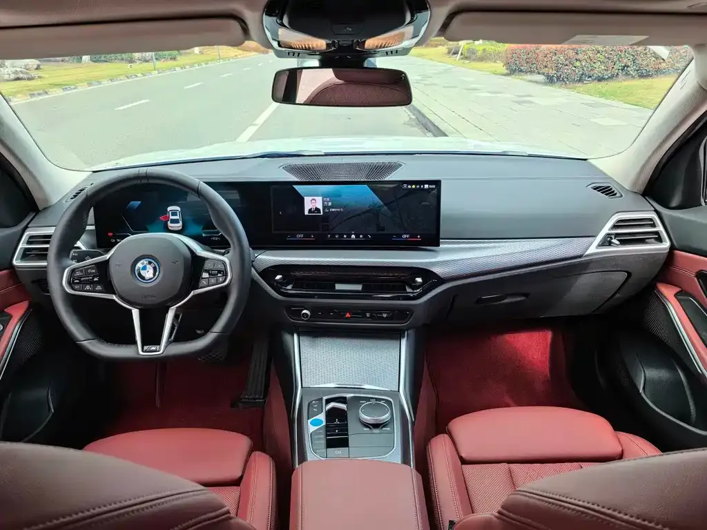 BMW i3 — фото 3
