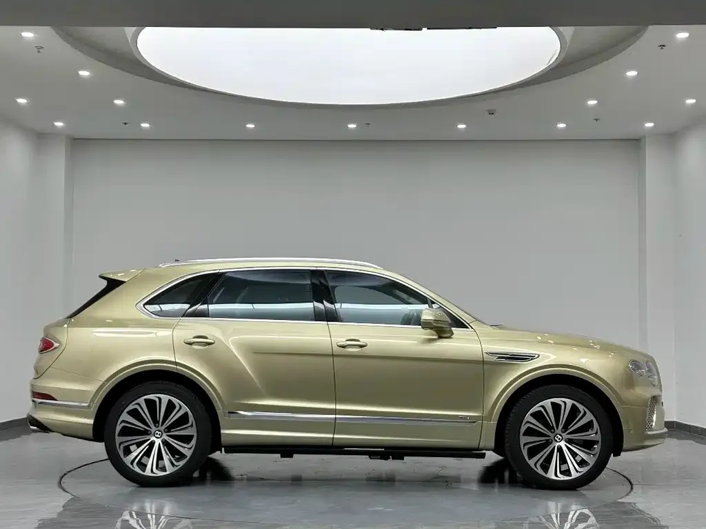 Bentley Bentayga — фото 4