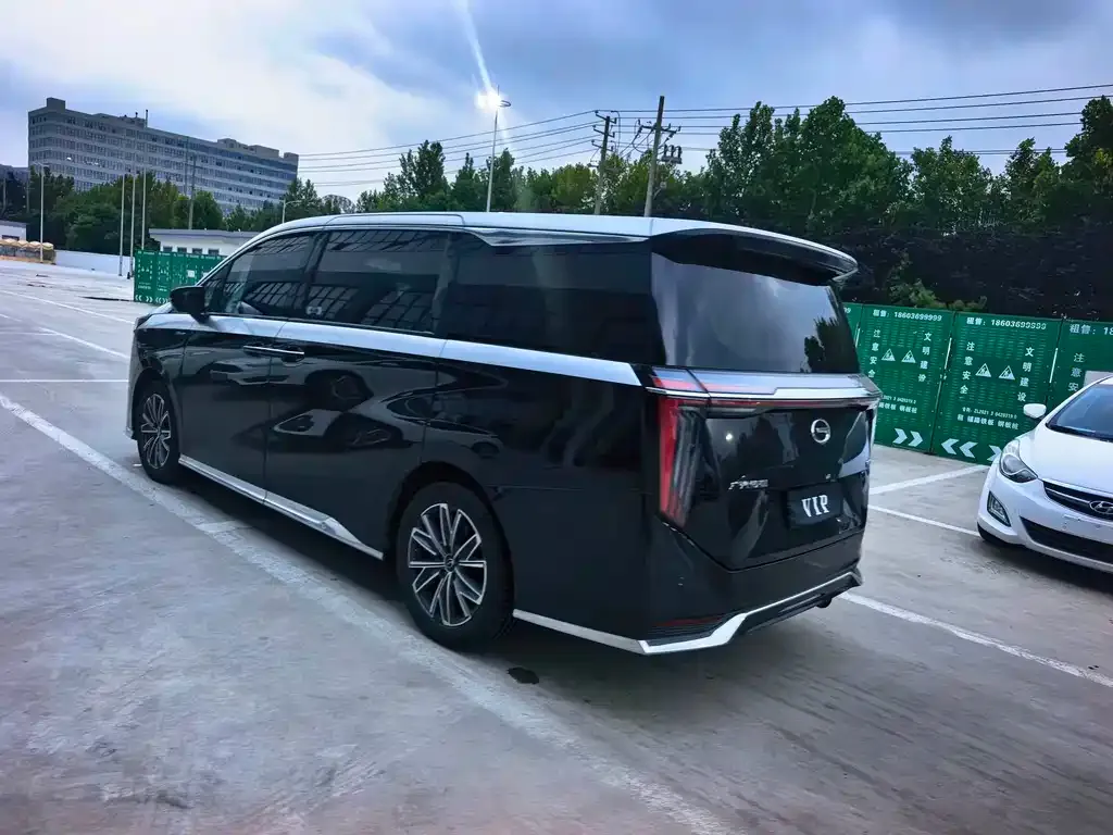 GAC Motor Trumpchi M8 — фото 2