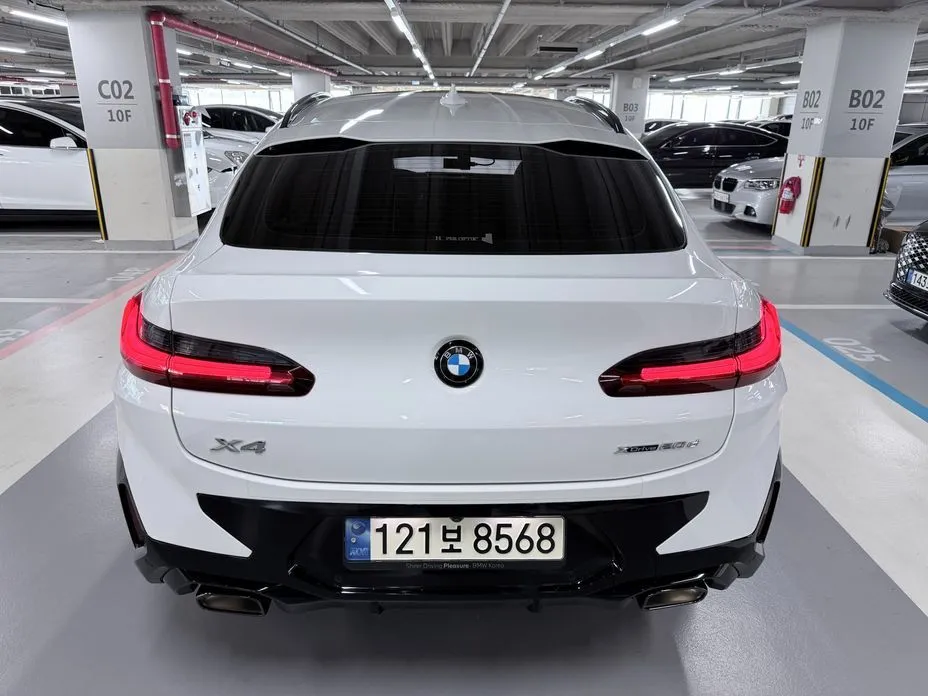 BMW X4 — фото 7