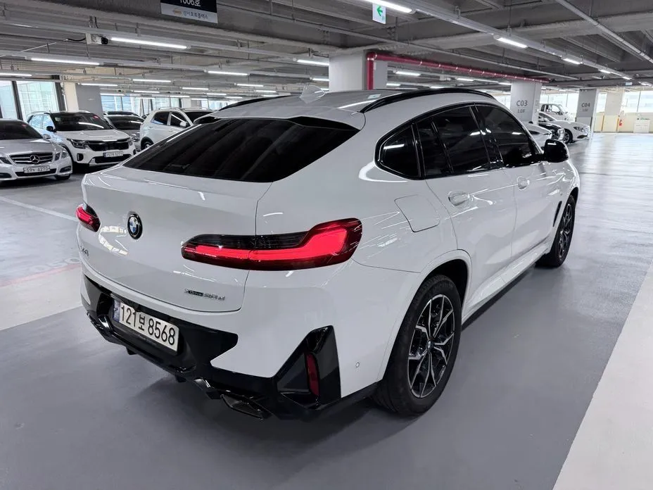 BMW X4 — фото 5