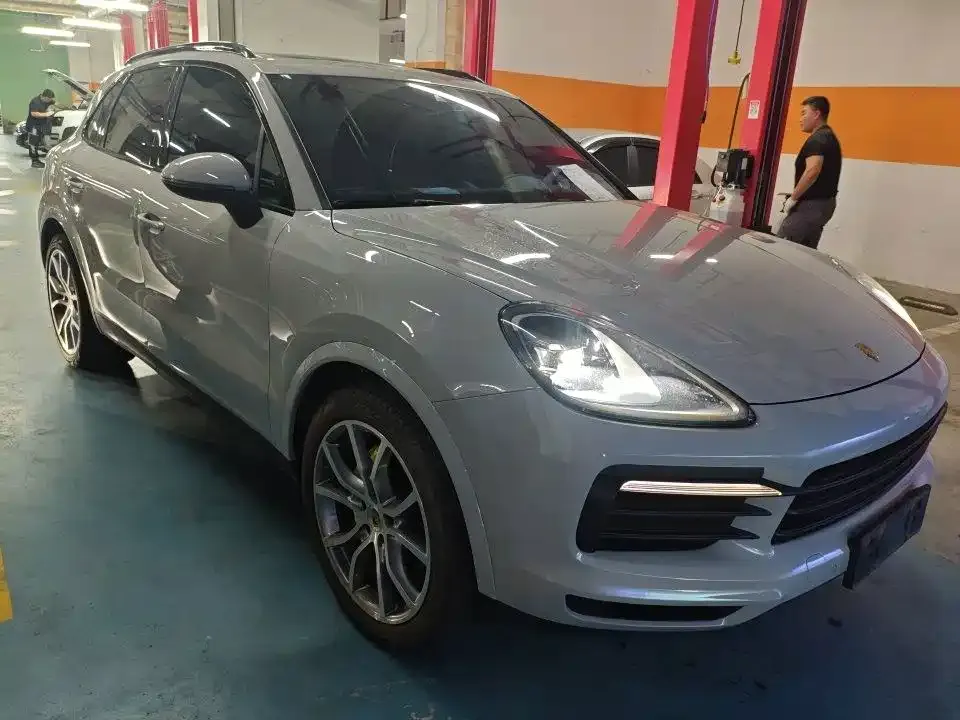 Porsche Cayenne Hybrid — фото 2
