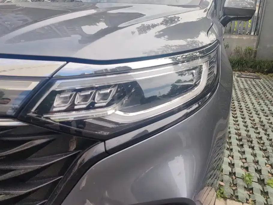 Roewe iMAX8 — фото 5