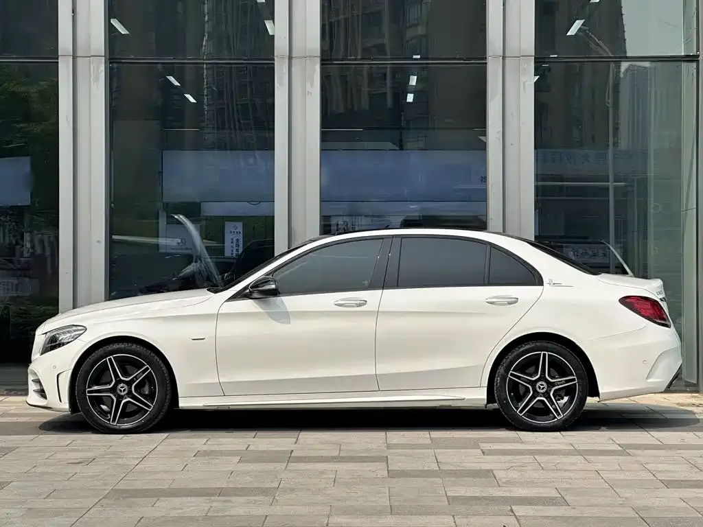 Mercedes-Benz C-Class — фото 2