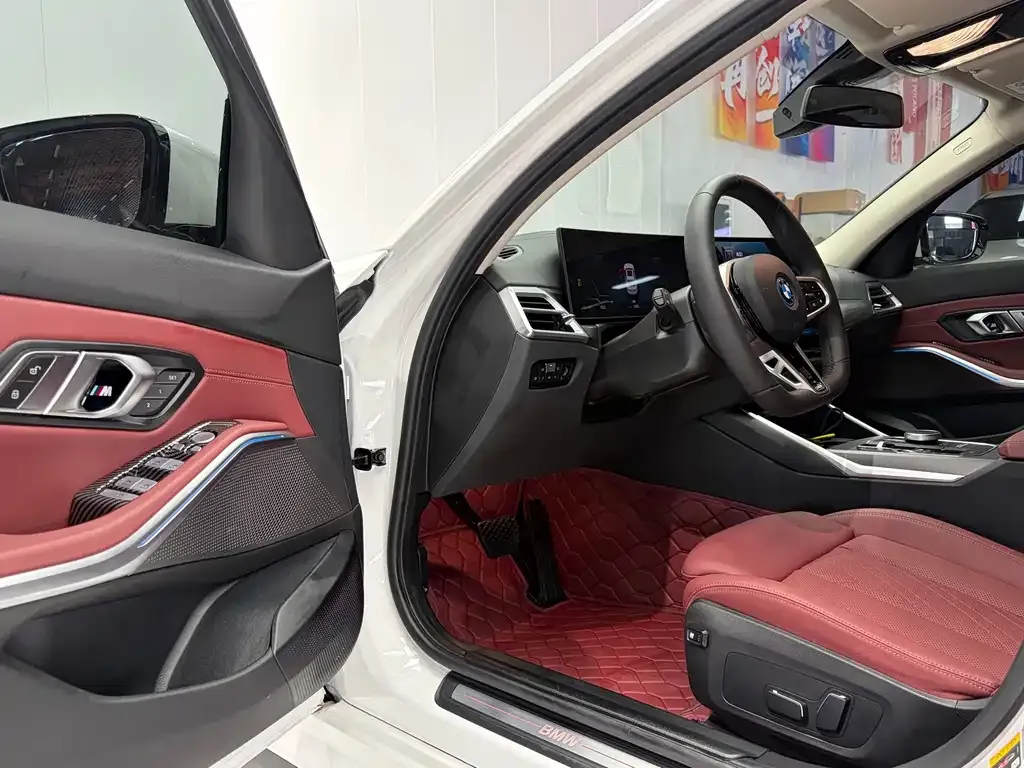BMW i3 — фото 9