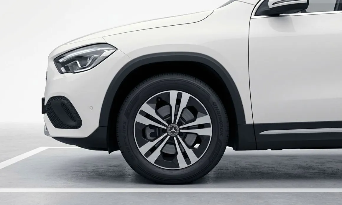 Mercedes-Benz GLA-Class — фото 5