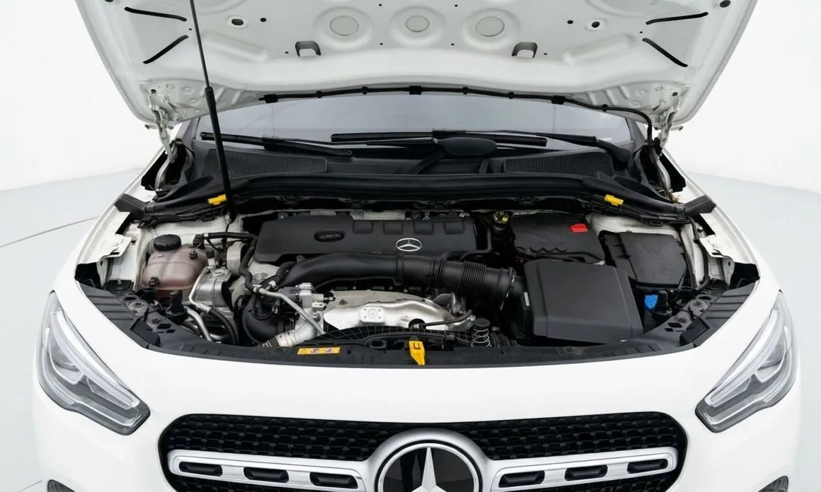Mercedes-Benz GLA-Class — фото 10