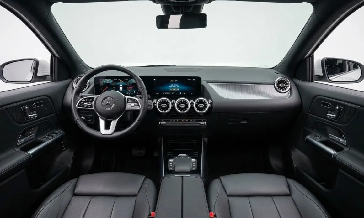 Mercedes-Benz GLA-Class — фото 7