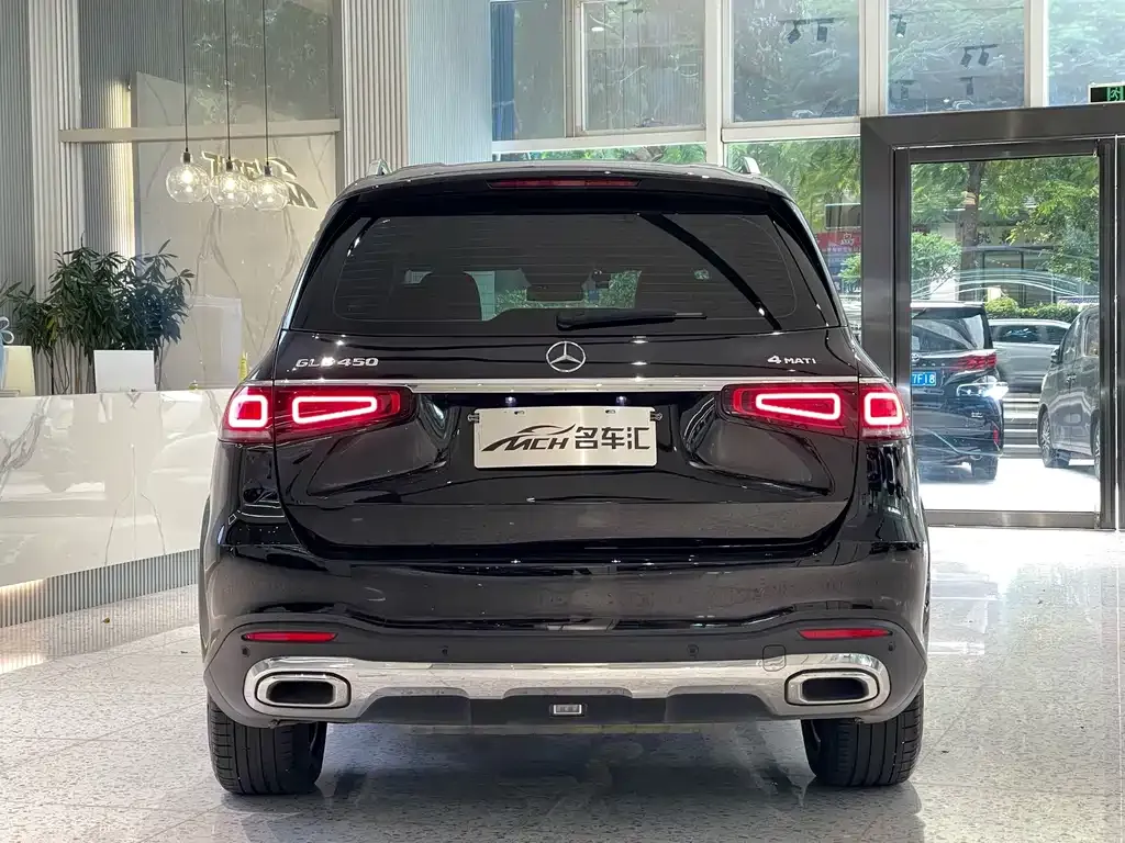 Mercedes-Benz GLS — фото 10