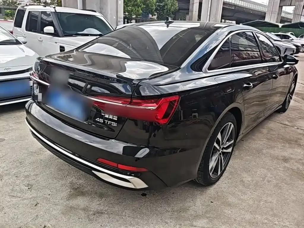 Audi A6L — фото 3