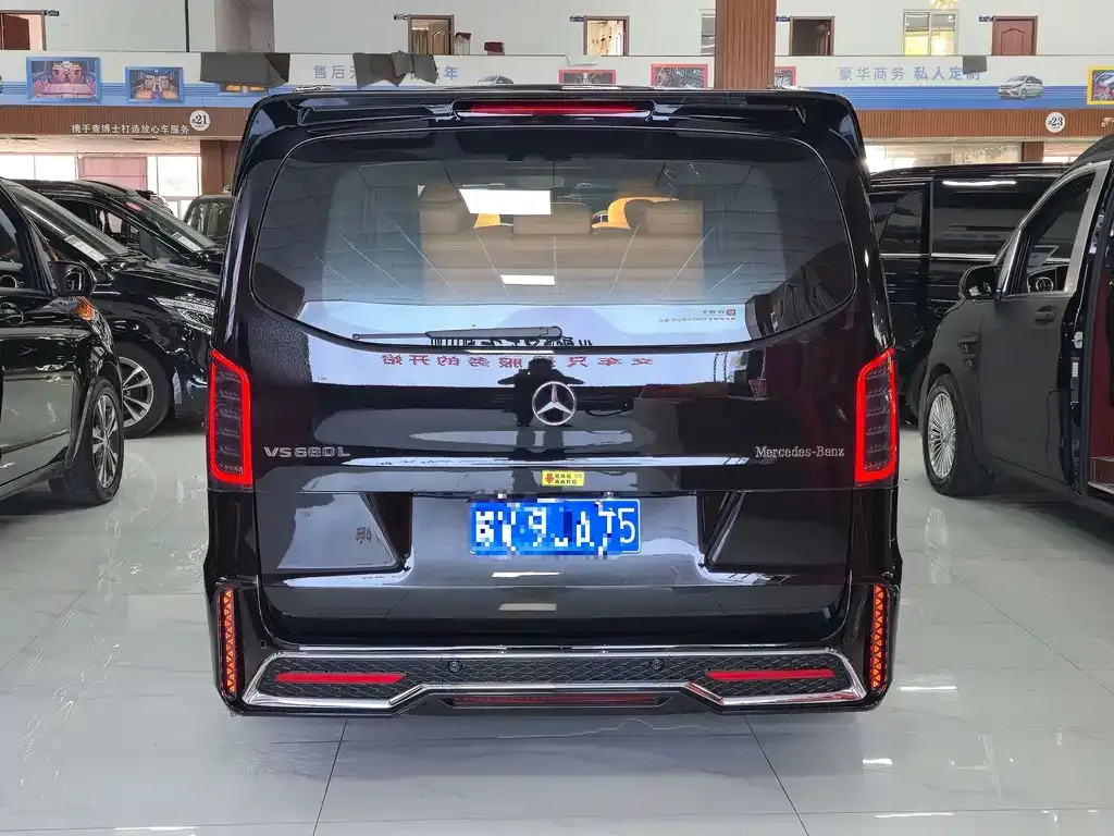 Mercedes-Benz Vito — фото 10