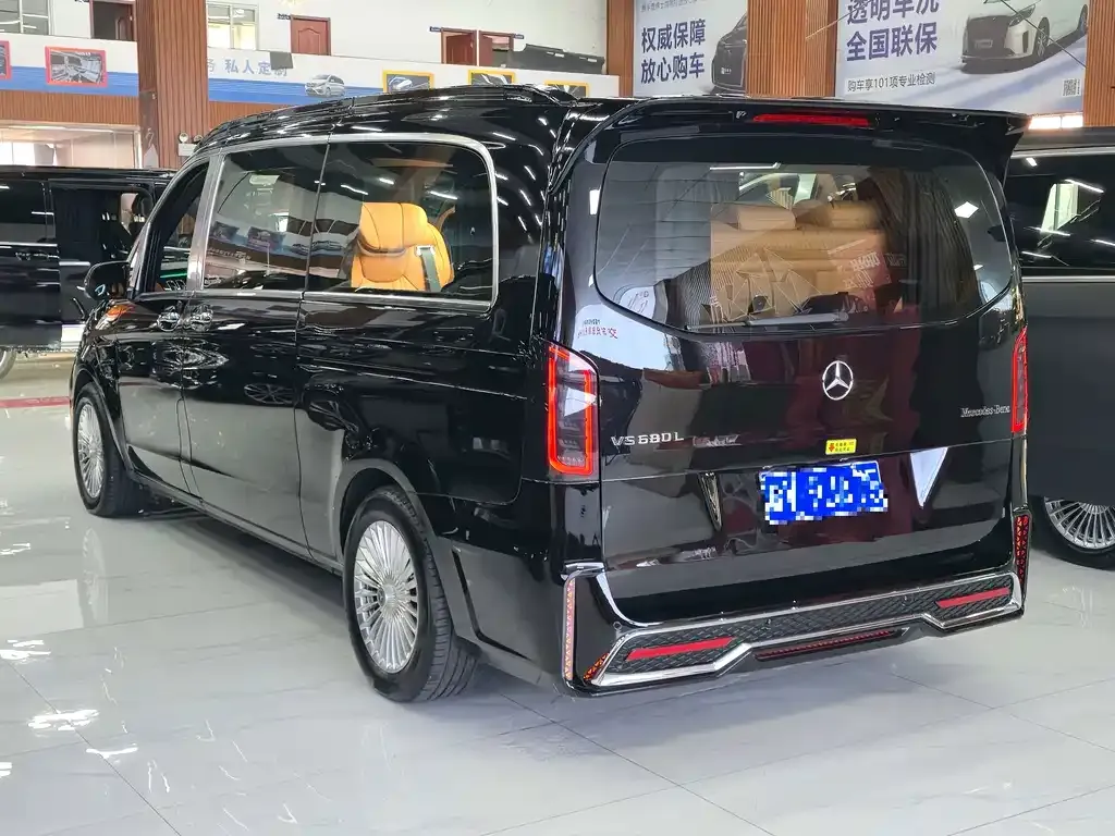 Mercedes-Benz Vito — фото 8