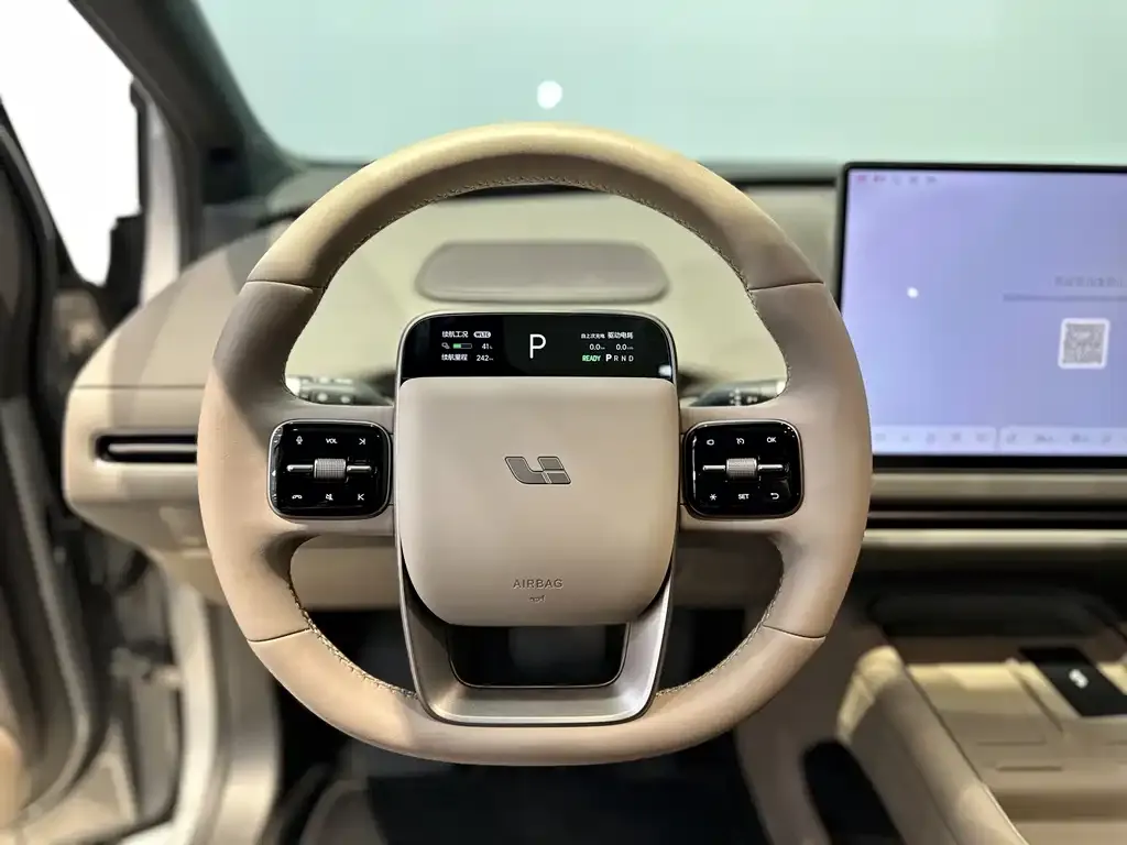 Li Auto Li i6 — фото 3