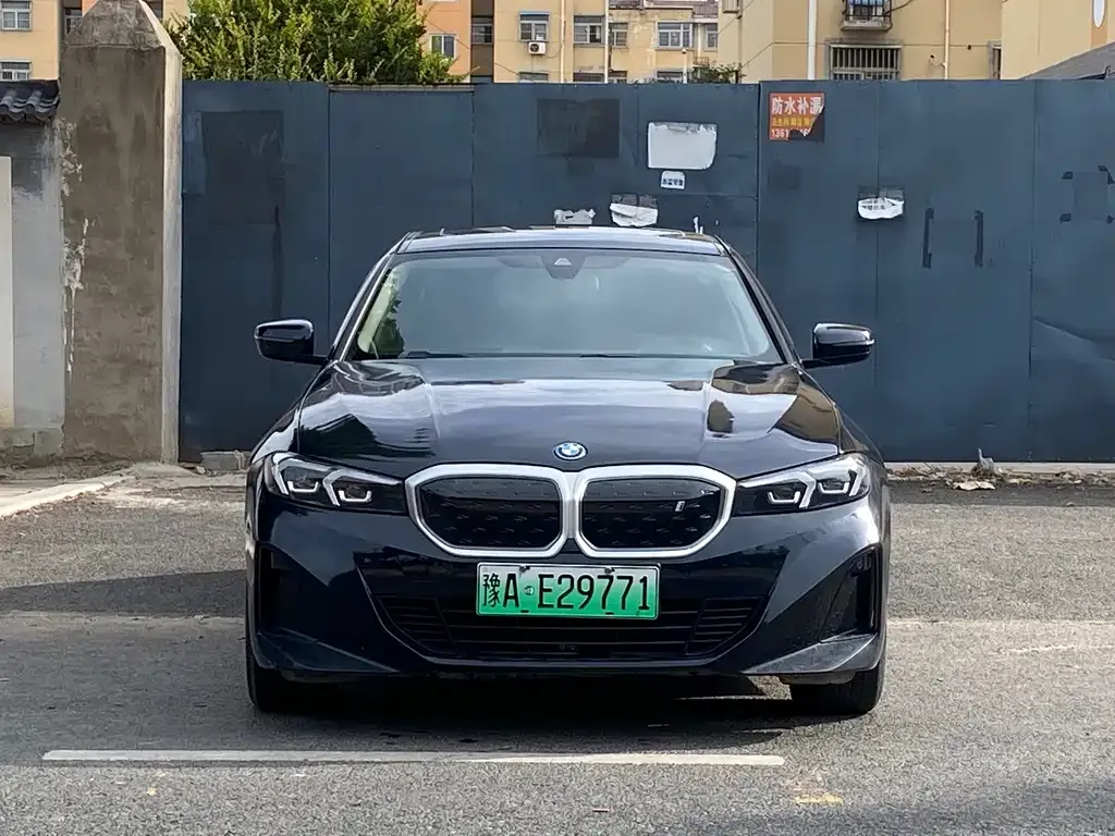 BMW i3 — фото 4