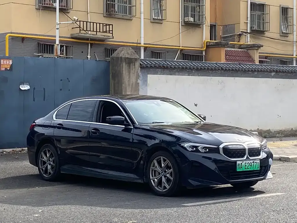 BMW i3 — фото 2