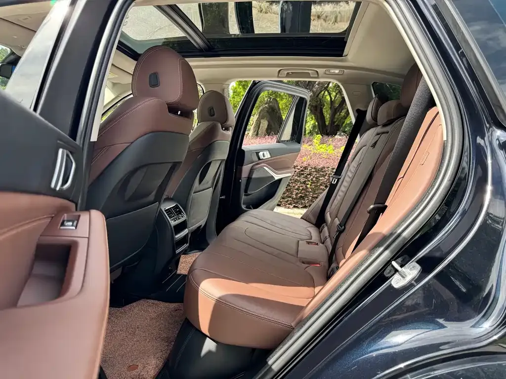 BMW X5 (Import) — фото 4