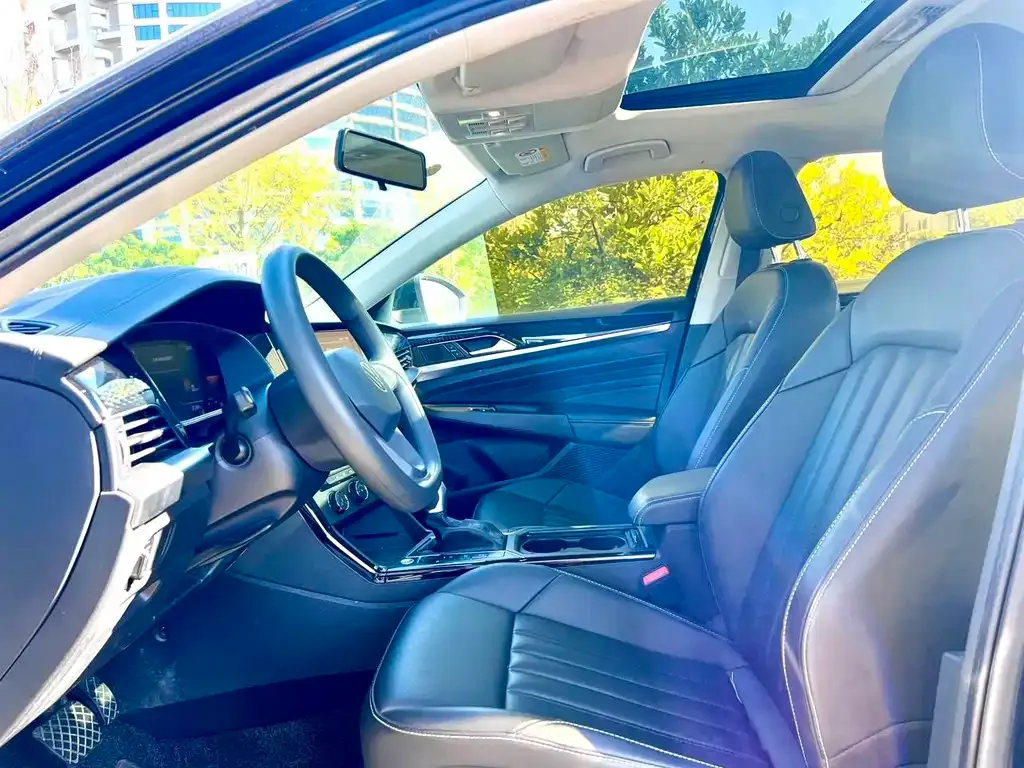 Volkswagen Passat — фото 2