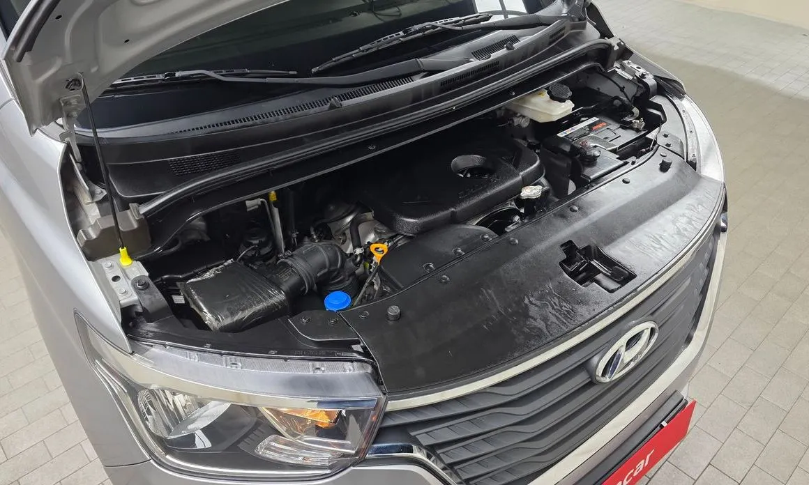 Hyundai Starex — фото 10
