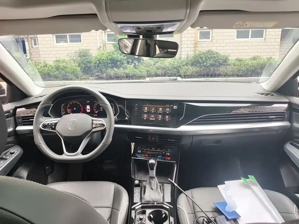 Volkswagen Passat — фото 4