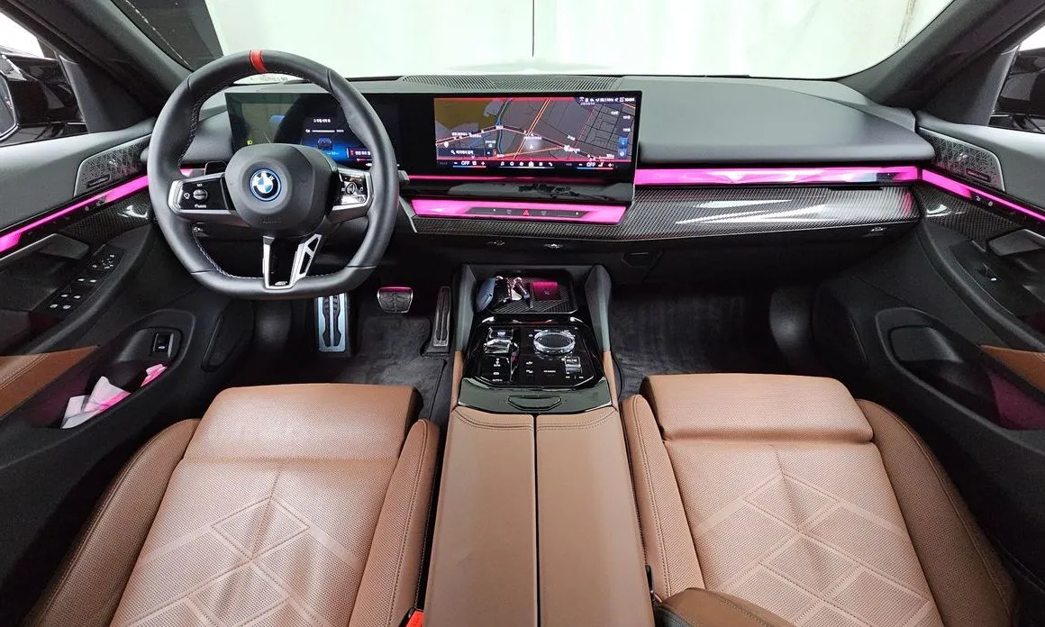 BMW i5 — фото 9