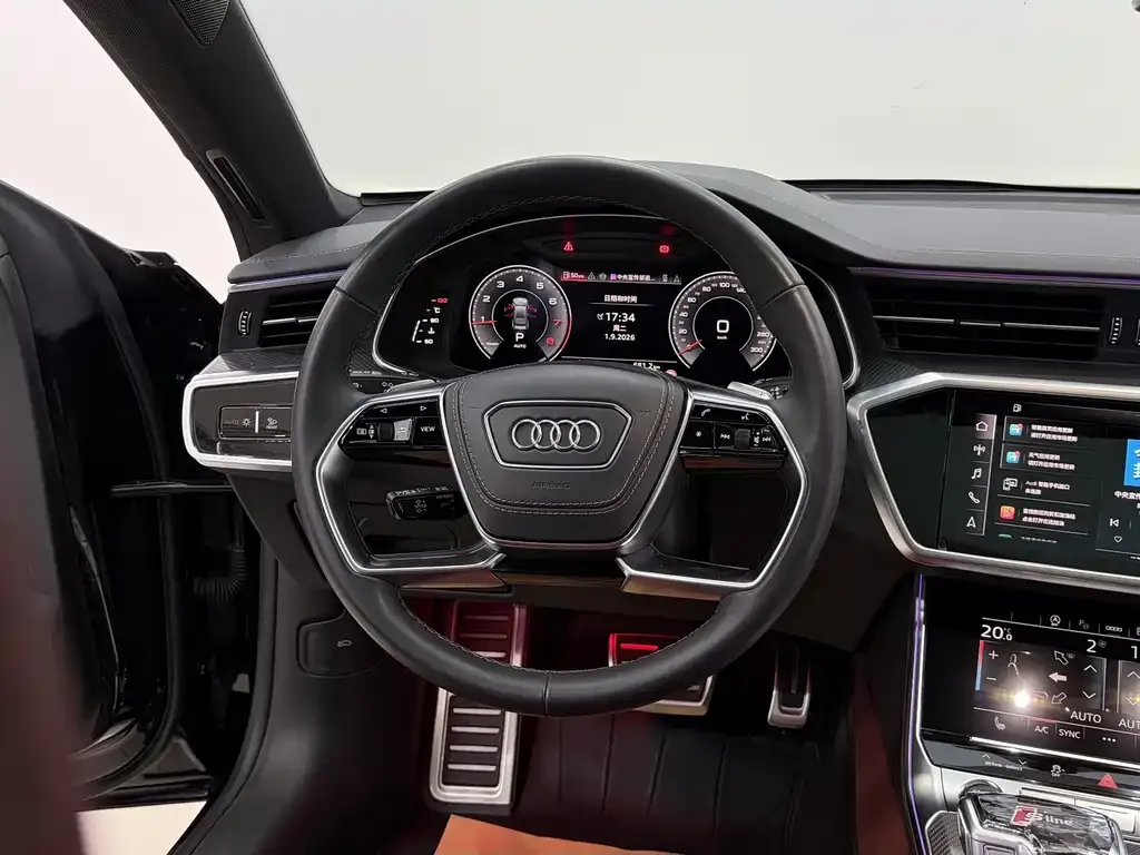 Audi A7L — фото 7