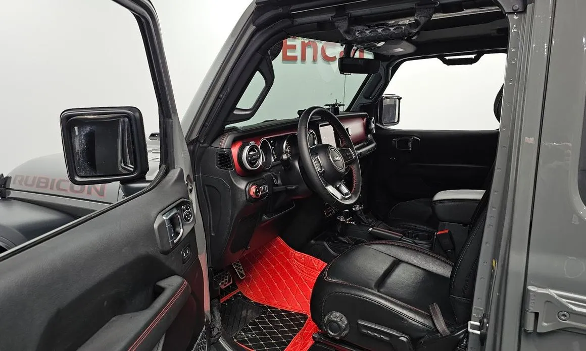 Jeep Wrangler — фото 7