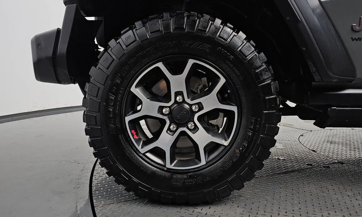 Jeep Wrangler — фото 6