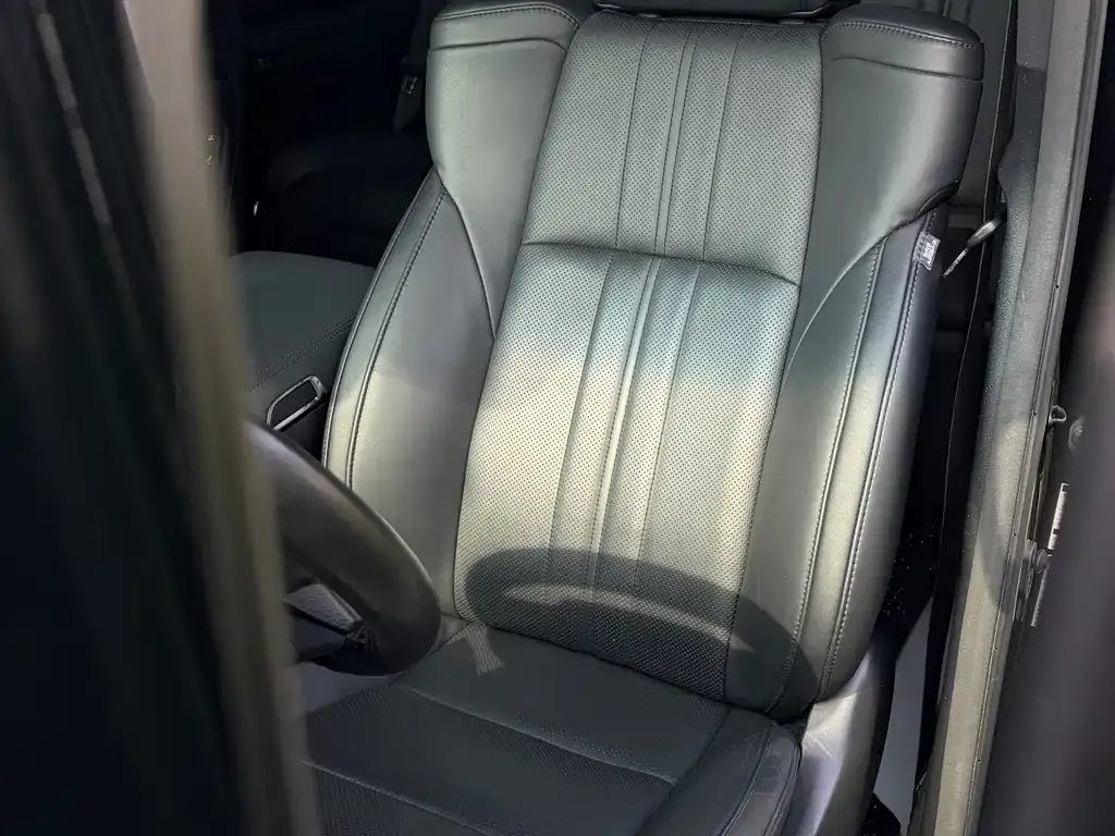 Toyota Vellfire — фото 3