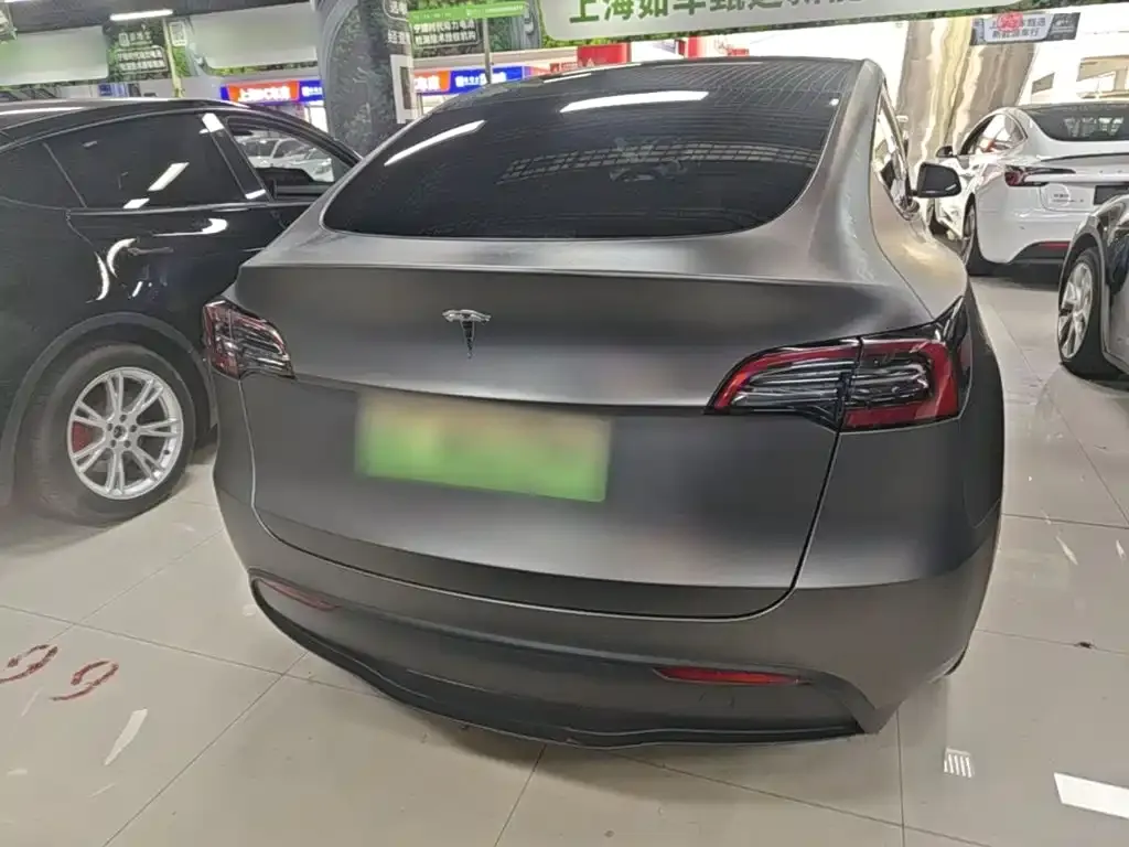 Tesla Model Y — фото 3