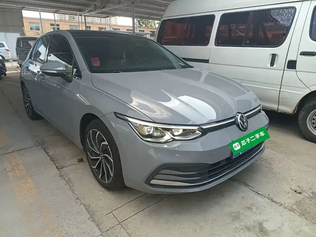 Volkswagen Golf — фото 6