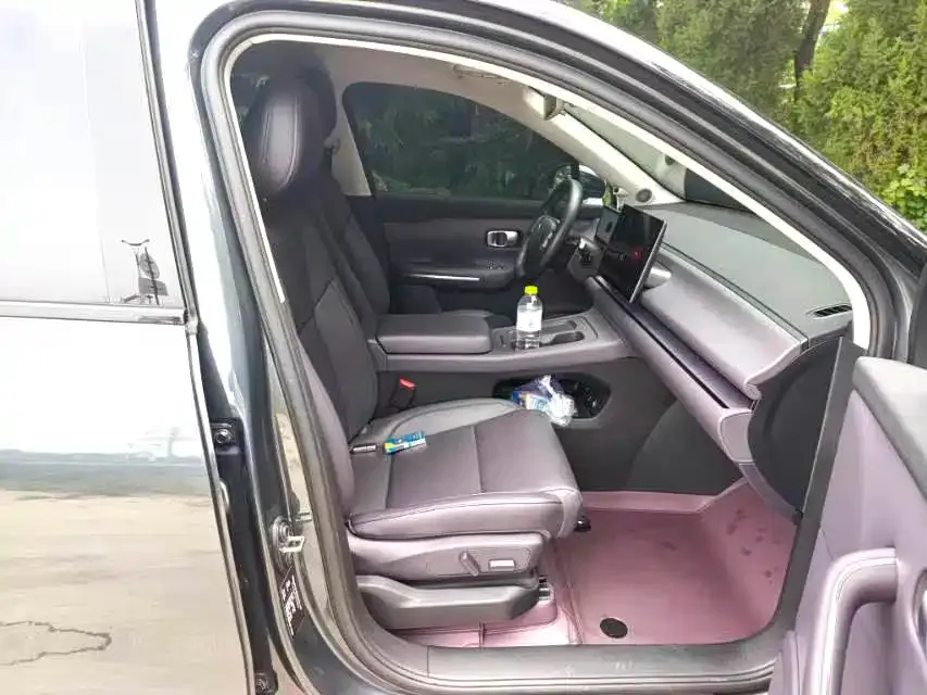Leapmotor C10 — фото 9